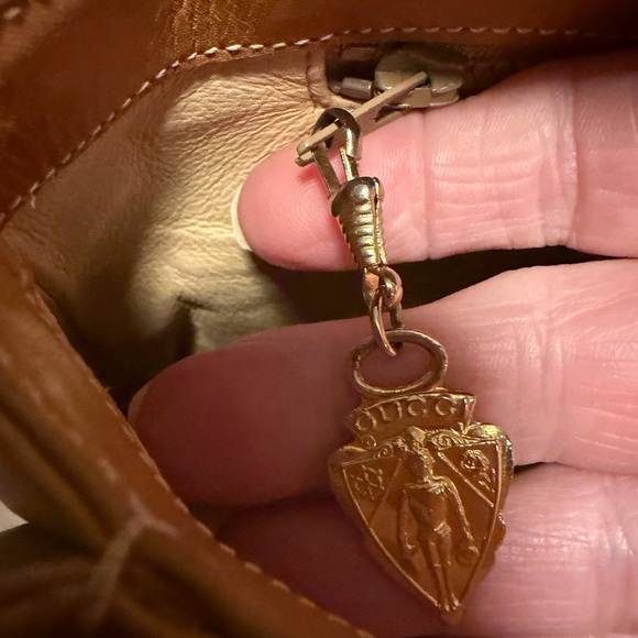 Vintage Gucci Bag - Picture 12 of 16